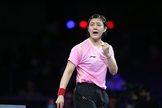 女子十米台